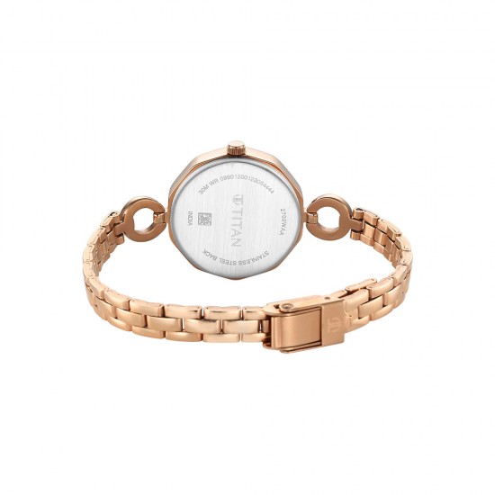 Titan Karishma NS2702WM01 White Dial Stainless Steel Strap Quartz Women's Watch Titan Karishma NS2702WM01 White Dial Stainless Steel Strap Quartz Women's Watch