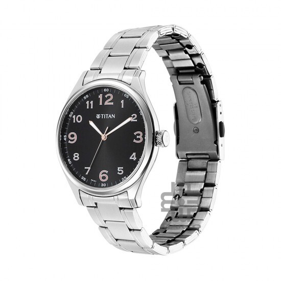 Titan Trendsetter 1802SM04 Black Dial Stainless Steel Strap Quartz Men's Watch