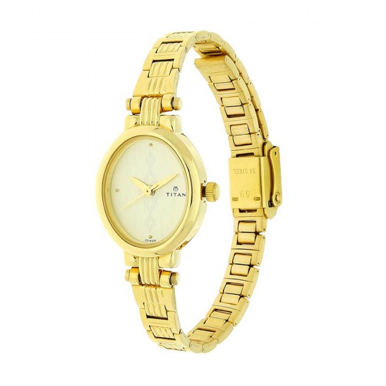 Titan Quartz 2535YM01 Champagne Dial Stainless Steel Strap Quartz Women's Watch Titan Quartz 2535YM01 Champagne Dial Stainless Steel Strap Quartz Women's Watch