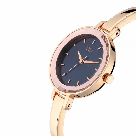 Titan Quartz 2575WM02 Blue Dial Metal Strap Quartz Women's Watch Titan Quartz 2575WM02 Blue Dial Metal Strap Quartz Women's Watch