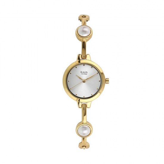 Titan Quartz 2576YM01 White Dial Metal Strap Quartz Women's Watch Titan Quartz 2576YM01 White Dial Metal Strap Quartz Women's Watch