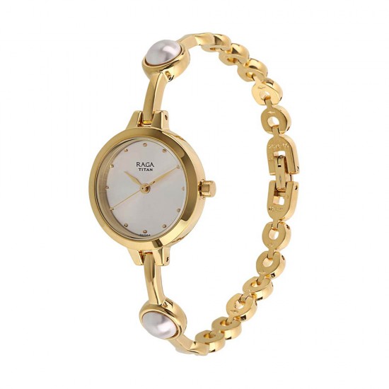 Titan Quartz 2576YM01 White Dial Metal Strap Quartz Women's Watch Titan Quartz 2576YM01 White Dial Metal Strap Quartz Women's Watch