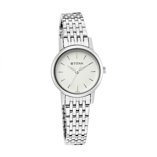 Titan Karishma 2593SM04 Silver Dial Metal Strap Quartz Women's Watch Titan Karishma 2593SM04 Silver Dial Metal Strap Quartz Women's Watch