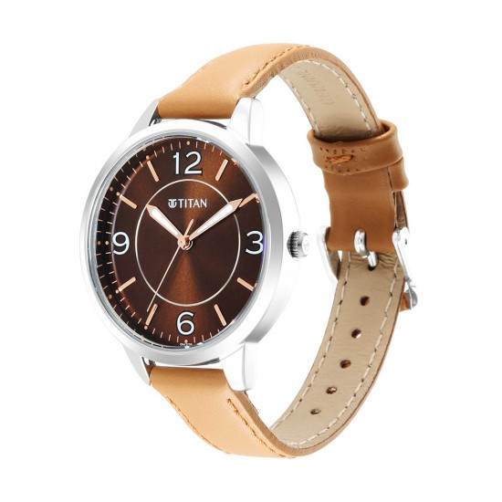 Titan Trendsetters 2617SL03 Brown Dial Leather Strap Quartz Women's Watch Titan Trendsetters 2617SL03 Brown Dial Leather Strap Quartz Women's Watch