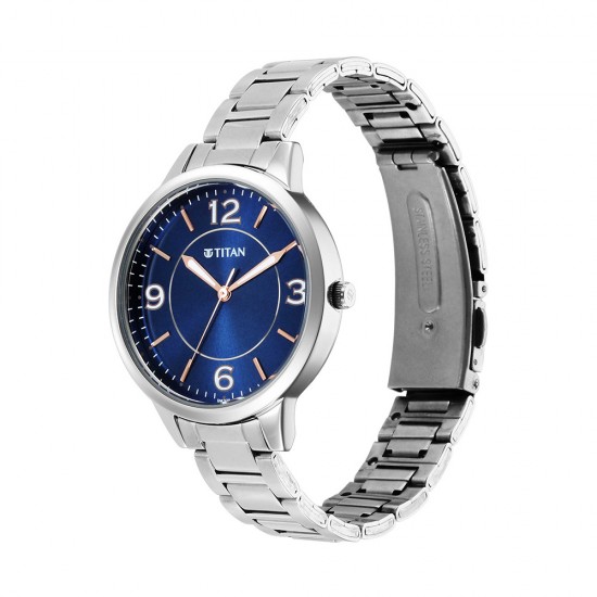 Titan Trendsetters 2617SM03 Blue Dial Stainless Steel Strap Quartz Women's Watch Titan Trendsetters 2617SM03 Blue Dial Stainless Steel Strap Quartz Women's Watch