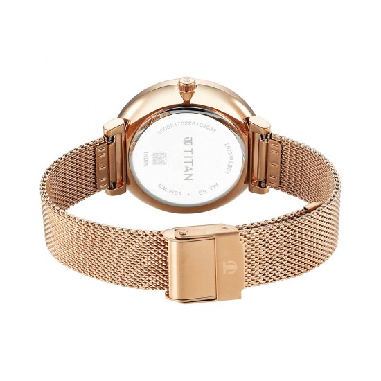 Titan Marhaba 2673WM03 Green Dial Stainless Steel Strap Quartz Women's Watch Titan Marhaba 2673WM03 Green Dial Stainless Steel Strap Quartz Women's Watch