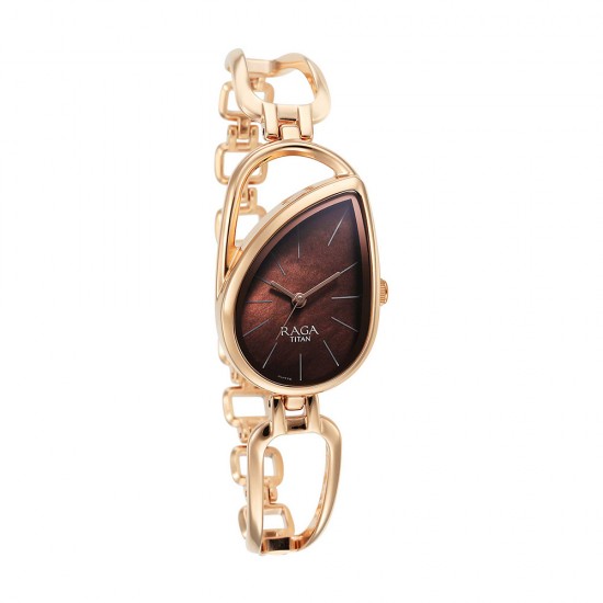 Titan Raga Chic 2688WM01 Brown Dial Metal Strap Quartz Women's Watch Titan Raga Chic 2688WM01 Brown Dial Metal Strap Quartz Women's Watch