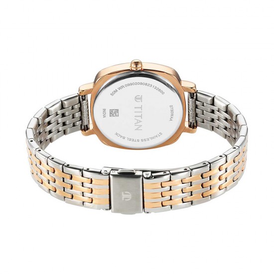 Titan Shaped Case 2730KM01 Silver Dial Metal Strap Quartz Women's Watch Titan Shaped Case 2730KM01 Silver Dial Metal Strap Quartz Women's Watch