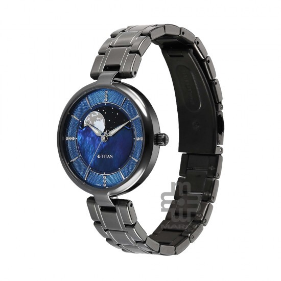 Titan Noor Collection 95086QM01 Blue Dial Stainless Steel Strap Women Watch