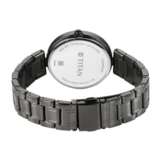 Titan Noor Collection 95086QM01 Blue Dial Stainless Steel Strap Women Watch