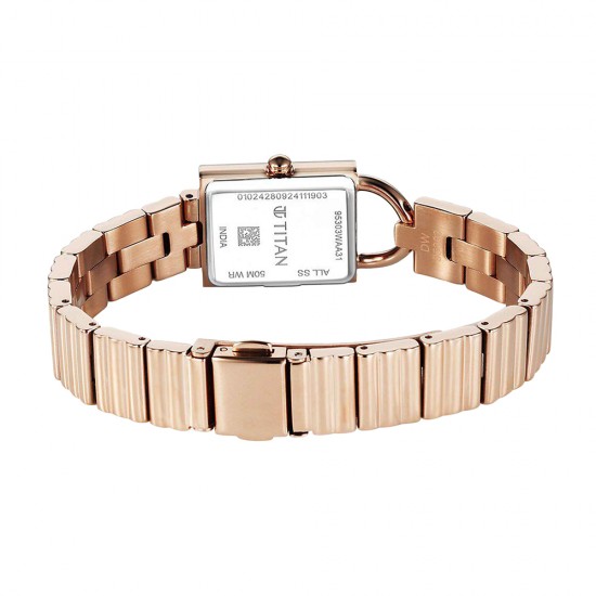 Titan Metro 95303WM01 Green Dial Stainless Steel Strap Women Watch