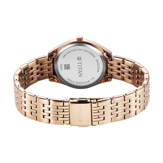 Titan Workmode 95322WM01 Silver Dial Stainless Steel Strap Women Watch Titan Workmode 95322WM01 Silver Dial Stainless Steel Strap Women Watch
