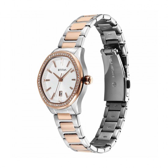Titan Glamour 95326KM01 Silver Dial Stainless Steel Strap Quartz Women's Watch
