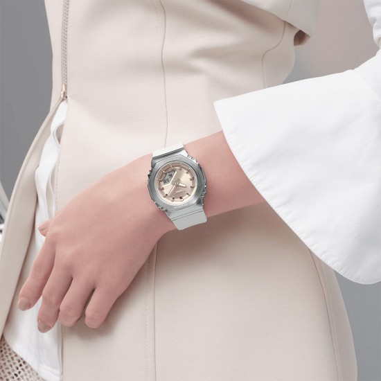 Casio G-Shock Women GM-S2110-7A9 White Bio-Based Resin Band Sports Watch Casio G-Shock Women GM-S2110-7A9 White Bio-Based Resin Band Sports Watch