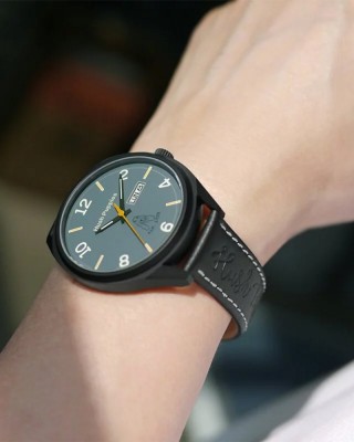 Hush Puppies Orbz HP.3891M.2503 Black Leather Band Men Watch