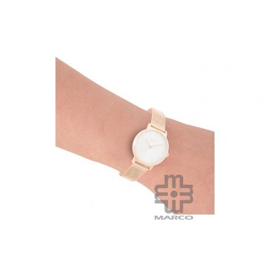Reebok Chipper RV-CHI-L2-A3S3-W3 Gold Women Watch | Stainless Steel Mesh Strap | Analog Dial | 2Y Warranty Reebok Chipper RV-CHI-L2-A3S3-W3 Gold Women Watch | Stainless Steel Mesh Strap | Analog Dial | 2Y Warranty